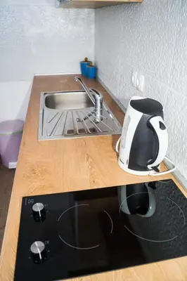 Kuhinja ili čajna kuhinja u objektu Apartmani Juricev Vodice