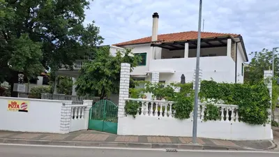 Zgrada u kojoj se nalazi apartman