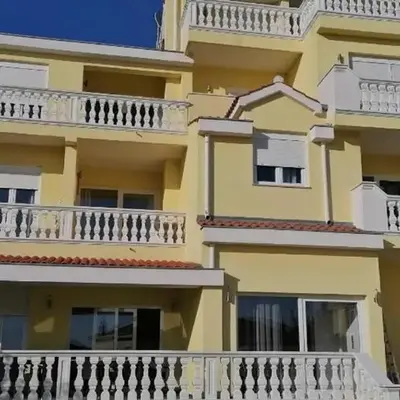 Apartments Jareb