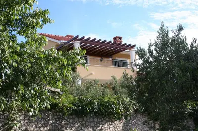 Zgrada u kojoj se nalazi apartman
