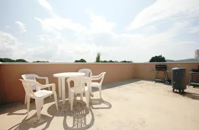 Tlocrt objekta Apartments with parking space Murter - 5122