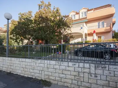 Tlocrt objekta Apartments with parking space Brodarica, Sibenik - 6150