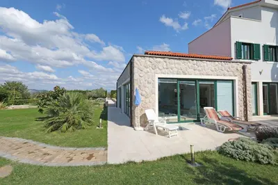 Vrt u objektu Villa Betina