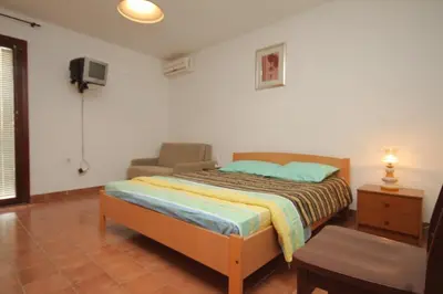 Krevet ili kreveti u jedinici u objektu Apartments with a parking space Tribunj, Vodice - 8369