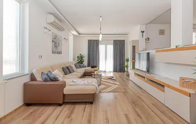 TV i/ili zabavni centar u objektu Four-Bedroom Holiday Home In Zaton