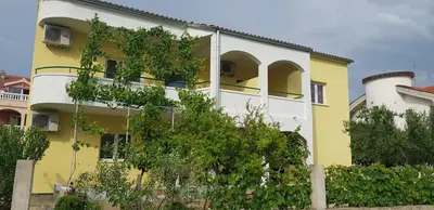 Zgrada u kojoj se nalazi apartman