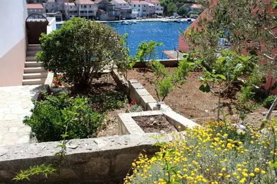 Vrt u objektu Apartman Riva