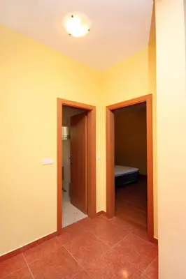 Krevet ili kreveti u jedinici u objektu Apartments by the sea Rogoznica - 3199