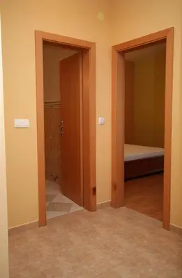 Krevet ili kreveti u jedinici u objektu Apartments by the sea Rogoznica - 3198