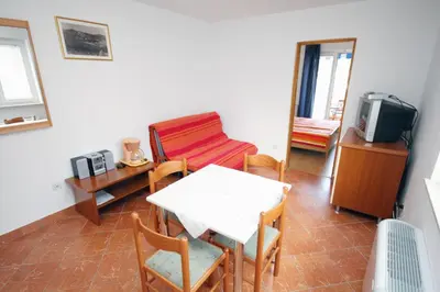 TV i/ili zabavni centar u objektu Apartments by the sea Tisno, Murter - 3209