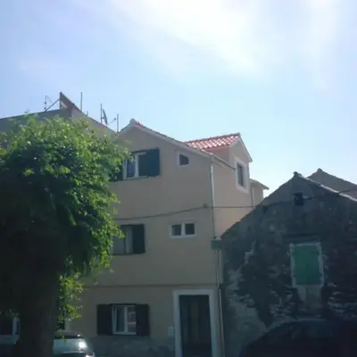 Apartments with parking space Vodice - 12206