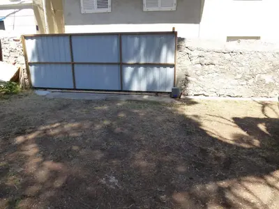 Zgrada u kojoj se nalazi apartman