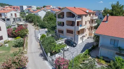 Zgrada u kojoj se nalazi apartman