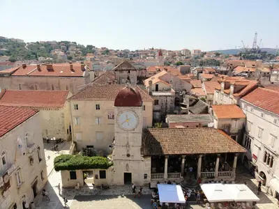 Pogled na grad 'Zečevo' ili pogled na grad iz apartmana
