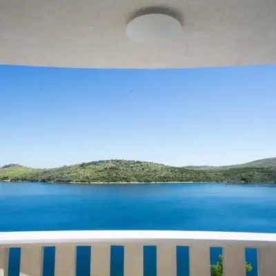 Vila Visnjic