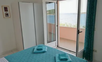 Krevet ili kreveti u jedinici u objektu Apartments by the sea Razanj, Rogoznica - 12280