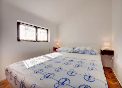 Krevet ili kreveti u jedinici u objektu Apartments by the sea Grebastica, Sibenik - 12587