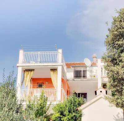 Zgrada u kojoj se nalazi apartman