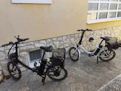 Vožnja biciklom pokraj objekta Vila Jadranka ili u blizini