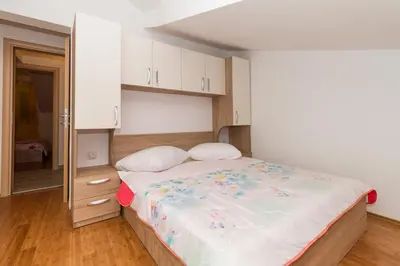 Krevet ili kreveti u jedinici u objektu Apartments Villa-Ines Center