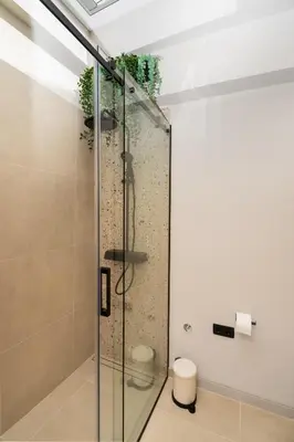 Kupaonica u objektu Apartments Kantunal