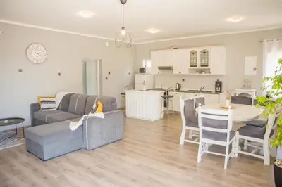 Kuhinja ili čajna kuhinja u objektu Villa Iris