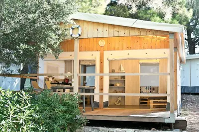 Vrt u objektu Glamping Tents - Camp Adriatic