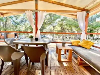 Balkon ili terasa u objektu Glamping Tents - Camp Adriatic