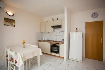 Kuhinja ili čajna kuhinja u objektu Apartments Gloria
