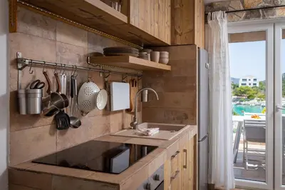 Kuhinja ili čajna kuhinja u objektu Apartment Victoria