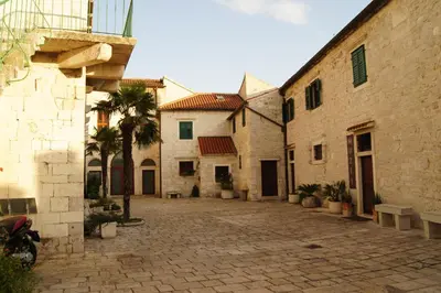Zgrada u kojoj se nalazi apartman