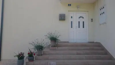 Fasada ili ulaz u objekt Apartment Ela - Sea View