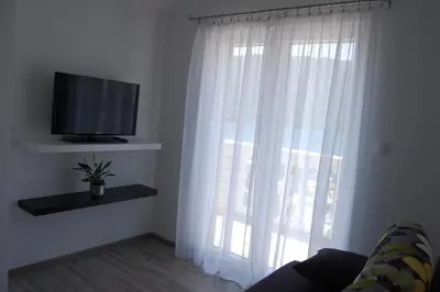 TV i/ili zabavni centar u objektu Sunce apartments