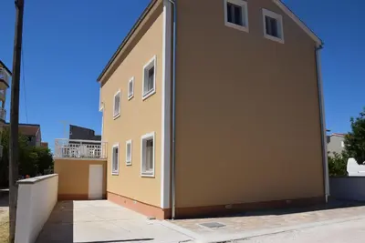 Zgrada u kojoj se nalazi apartman