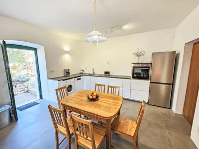 Kuhinja ili čajna kuhinja u objektu Holiday Home Stefan by Interhome