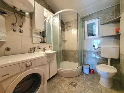Kupaonica u objektu Apartment Mali Ive by Interhome