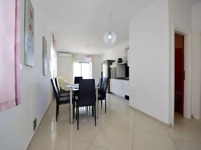 Kuhinja ili čajna kuhinja u objektu Apartment Katarina 5 by Interhome