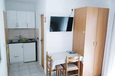 Kuhinja ili čajna kuhinja u objektu Apartments gabrijel