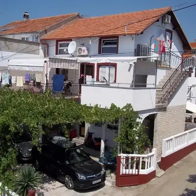 Apartments with parking space Vodice - 12926