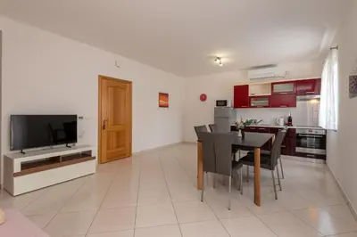 Kuhinja ili čajna kuhinja u objektu Apartments Maric