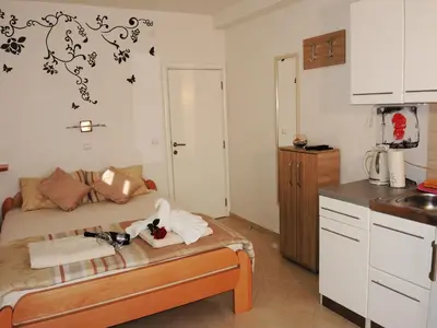 Kuhinja ili čajna kuhinja u objektu Iva Apartmani