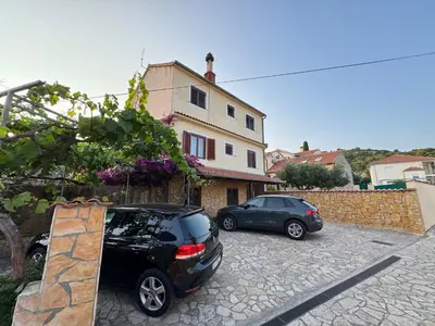 Zgrada u kojoj se nalazi apartman