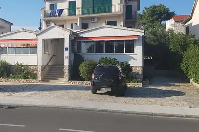 Zgrada u kojoj se nalazi privatni smještaj