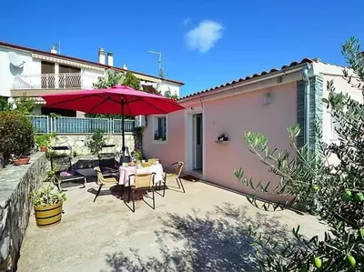 Zgrada u kojoj se nalazi apartman