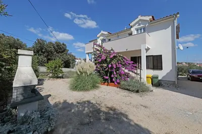 Zgrada u kojoj se nalazi apartman