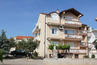 Zgrada u kojoj se nalazi apartman