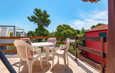 Balkon ili terasa u objektu Two-Bedroom Apartment In Jadrija