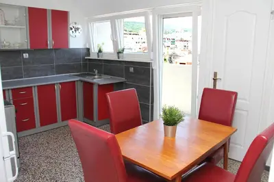 Kuhinja ili čajna kuhinja u objektu Martin Apartment