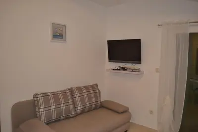 TV i/ili zabavni centar u objektu Apartments with parking space Grebastica, Sibenik - 13365