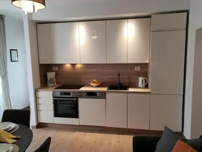 Kuhinja ili čajna kuhinja u objektu Apartments by the sea Rogoznica - 1089